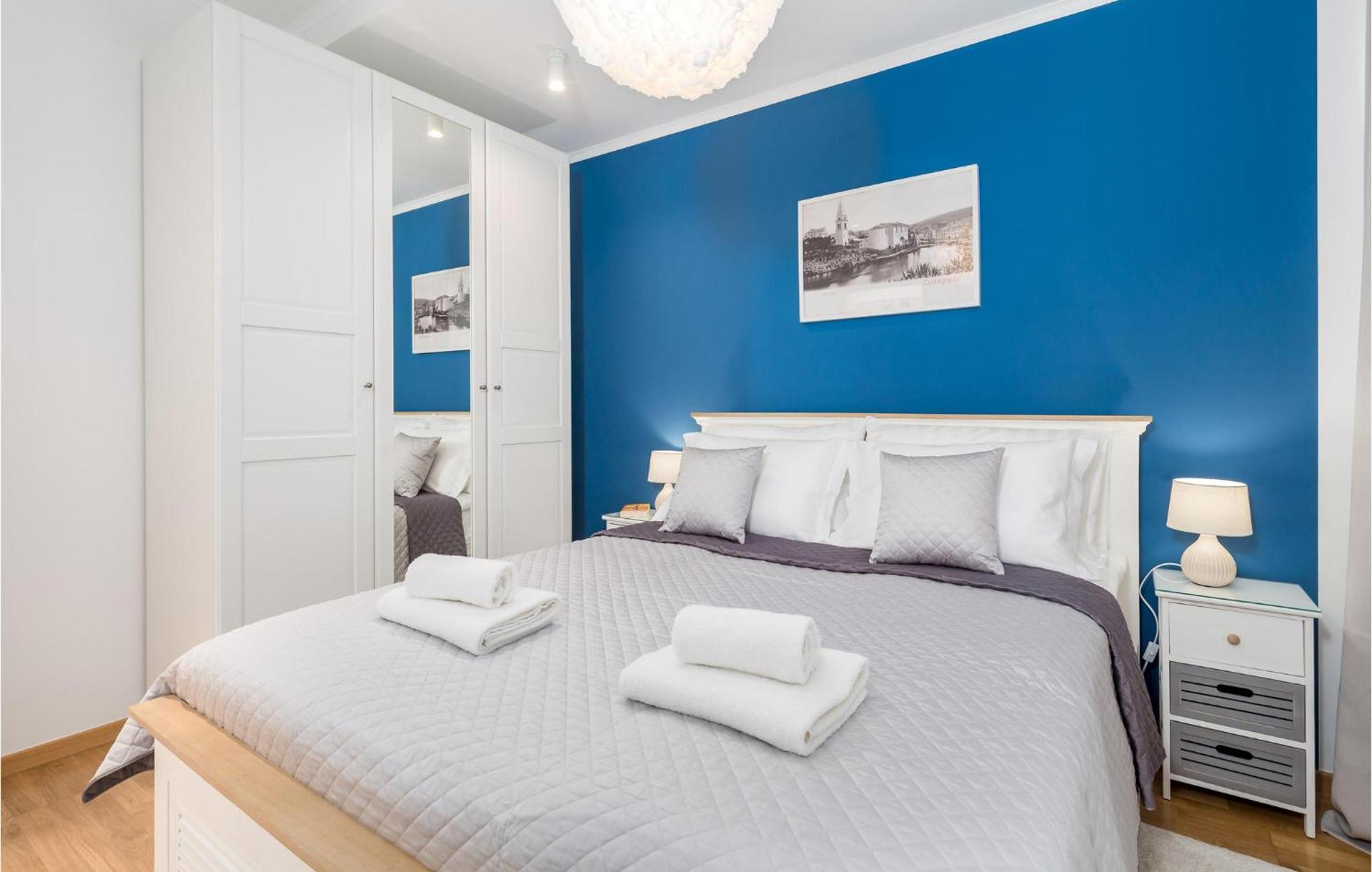 Amazing Apartment In Mali Losinj With Wifi Εξωτερικό φωτογραφία