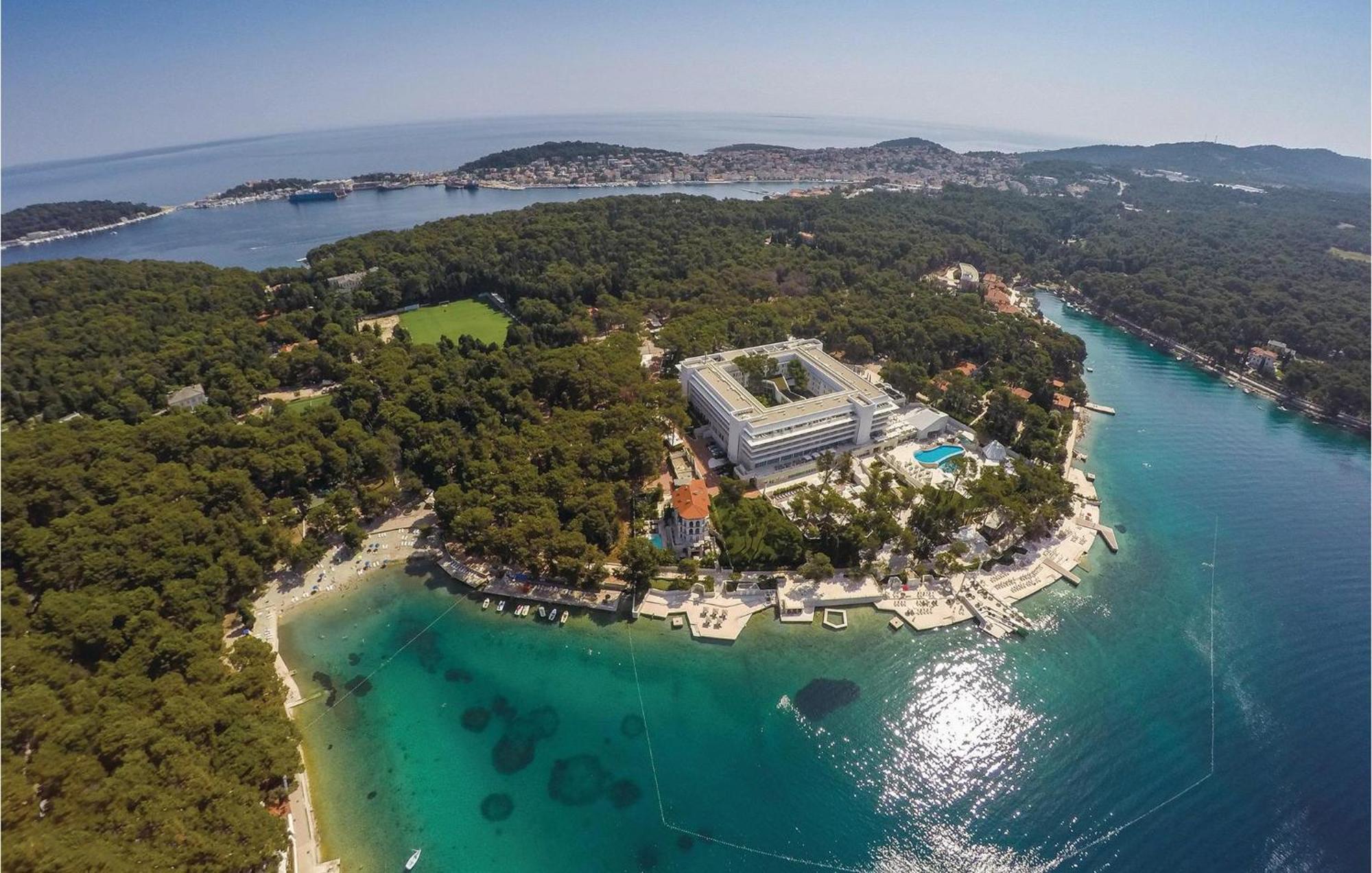 Amazing Apartment In Mali Losinj With Wifi Εξωτερικό φωτογραφία